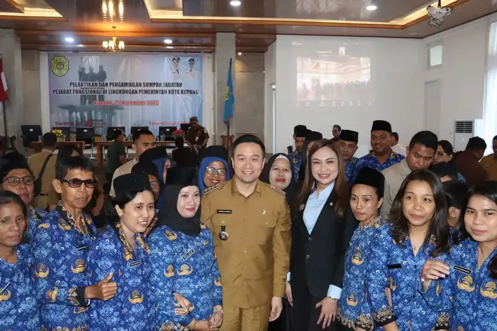 80 pejabat kota kupang dilantik