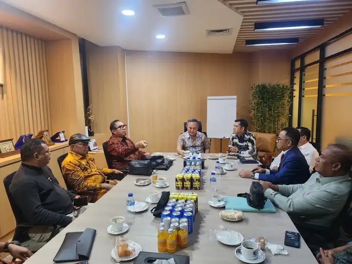 FKKF Jabodetabek bertemu Wakil Menteri Hak Asasi Manusia (HAM), Mugiyanto Sipin.