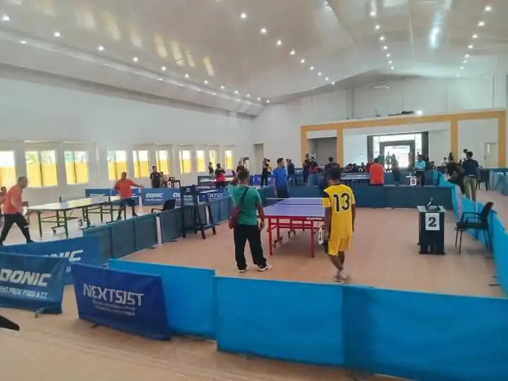 Lomba tenis meja yang berlangsung di Aula Komodo Dinas P dan K NTT, Rabu (23/4/2025). Lomba ini dalam rangka memeriahkan Hardiknas Tahun 2025.