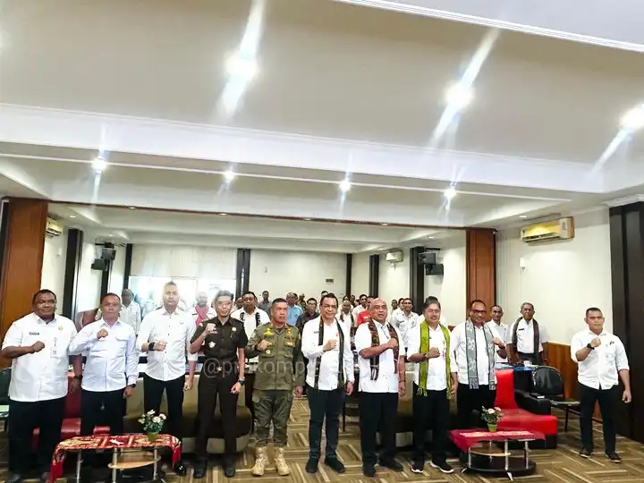 Satpol pp kupang susun perda ketertiban umum