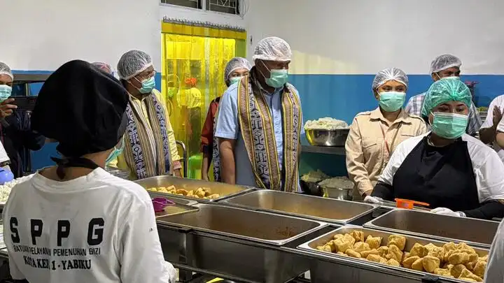 Wagub ntt saat kunjungi sppg di TTU
