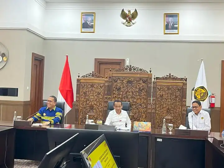 Melki Laka Lena Bersama Bahlil