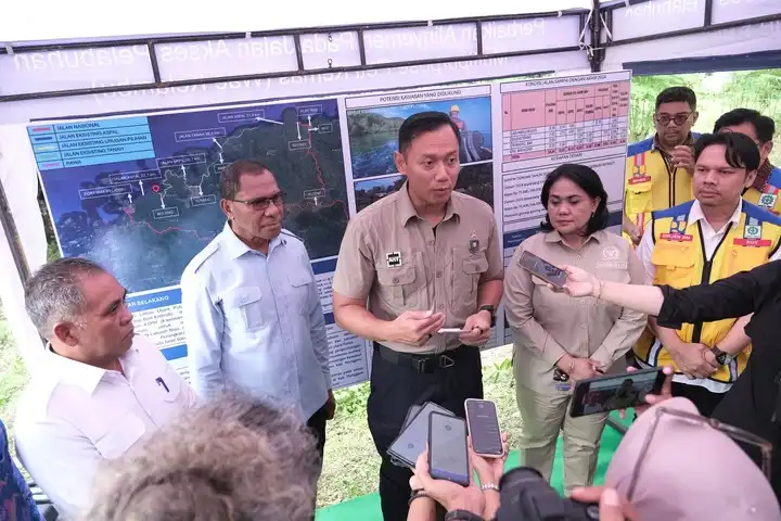 ahy di mabar tinjau proyek strategis