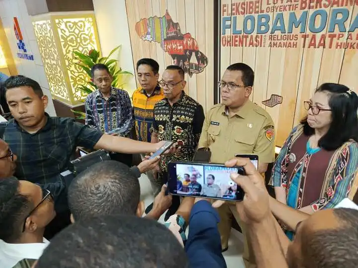 gubernur melki usai rapat luar biasa jamkrida