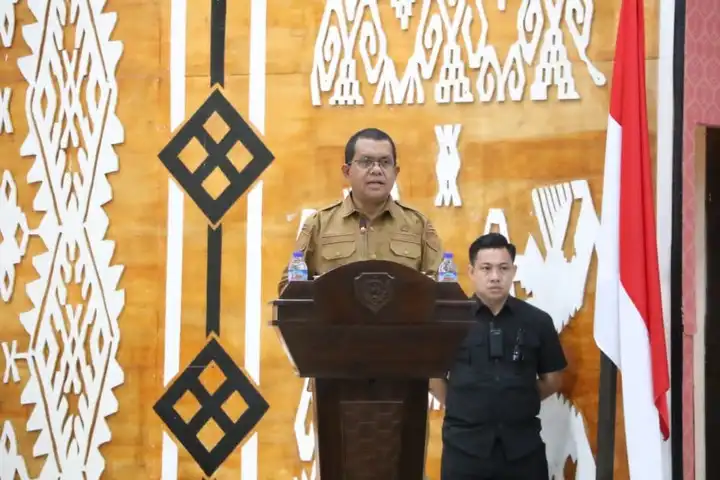 gubernur ntt di rapat paripurna dprd ntt