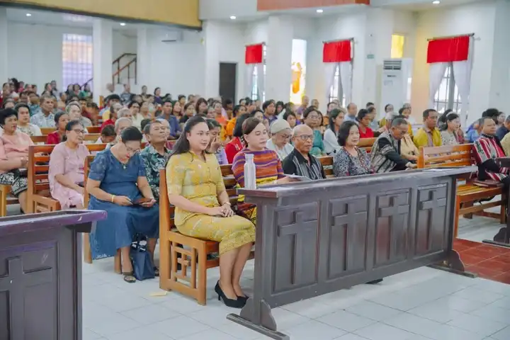 ibadah hut ke 139 gmit Maranatha oebufu