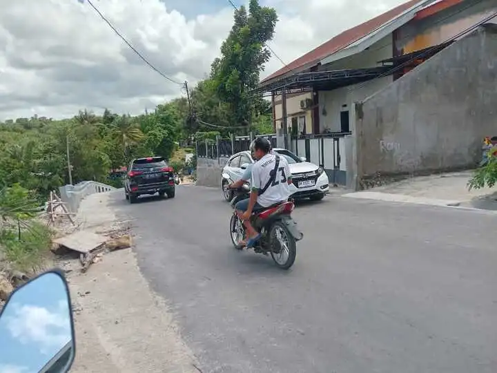jalan teabenu yang sudah diperbaiki