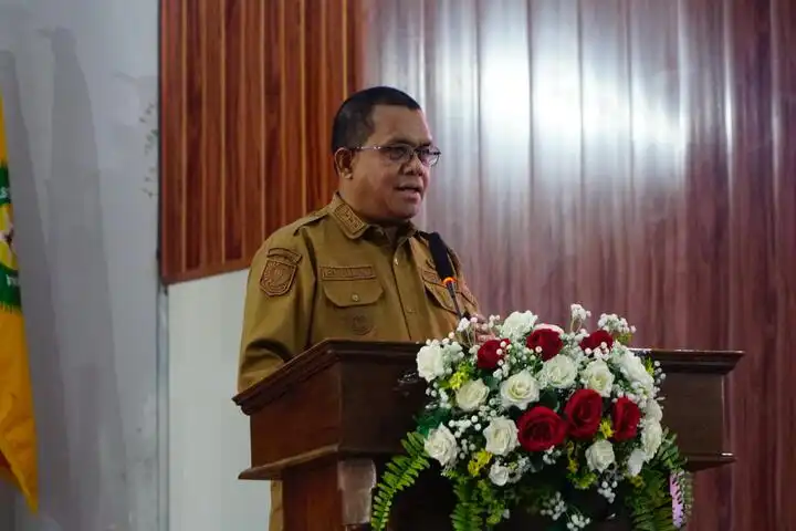 melki di pelantikan 3 guru besar undana