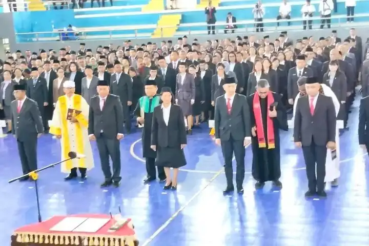 Inilah 617 pejabat eselon III dan IV yang dilantik Gubernur NTT, Emanuel Melkiades Laka Lena di Kupang, Rabu (8/10/2025)