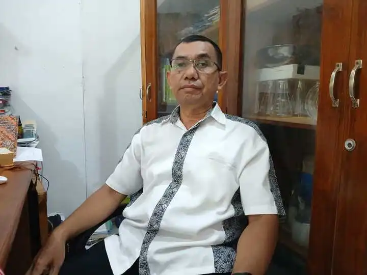 Waka Kurikulum SMK Negeri 6 Kupang, Sujiono,S.Pd