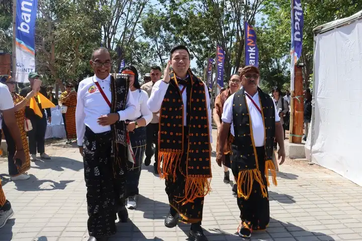walkot di pentas budaya ikada kupang
