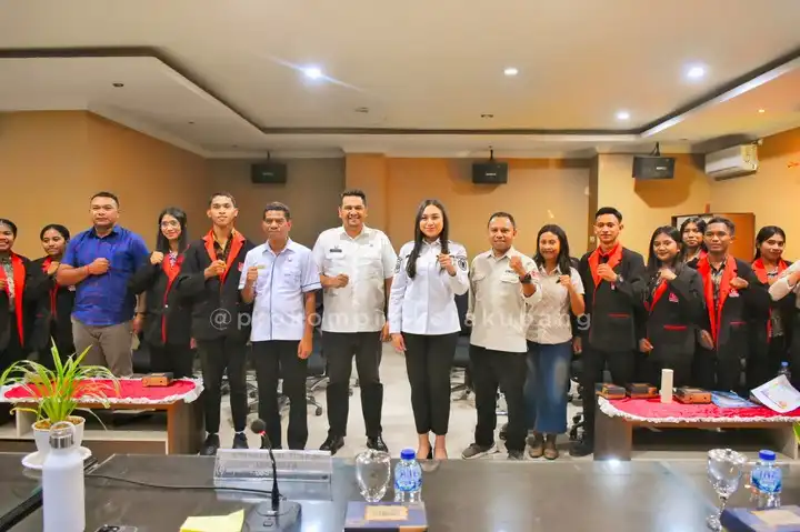 wawali kupang bersama pihak UCB
